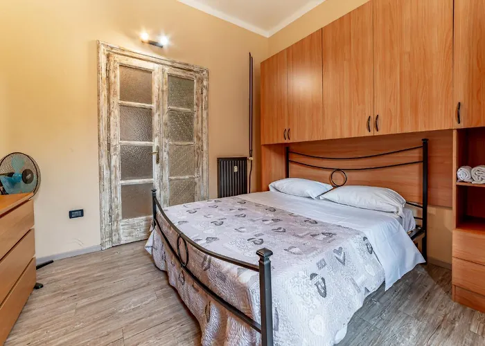 Claudio Flat - Metro Re Di & Wi-fi Apartment